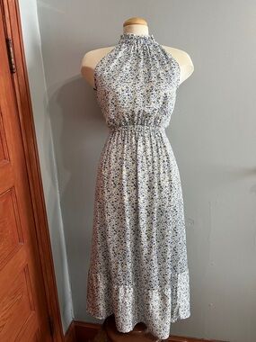 Dex Blue and White Floral Midi Dress